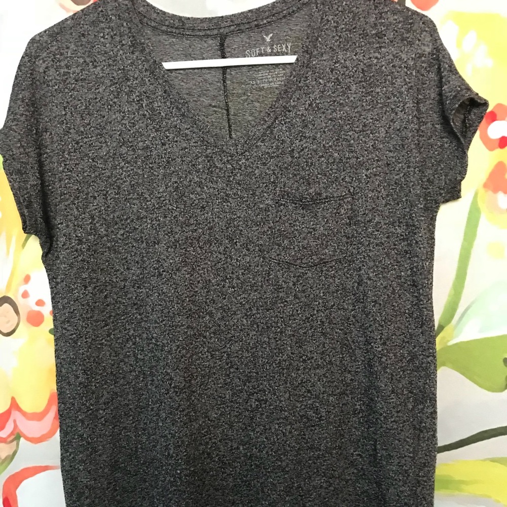 Light weight v neck